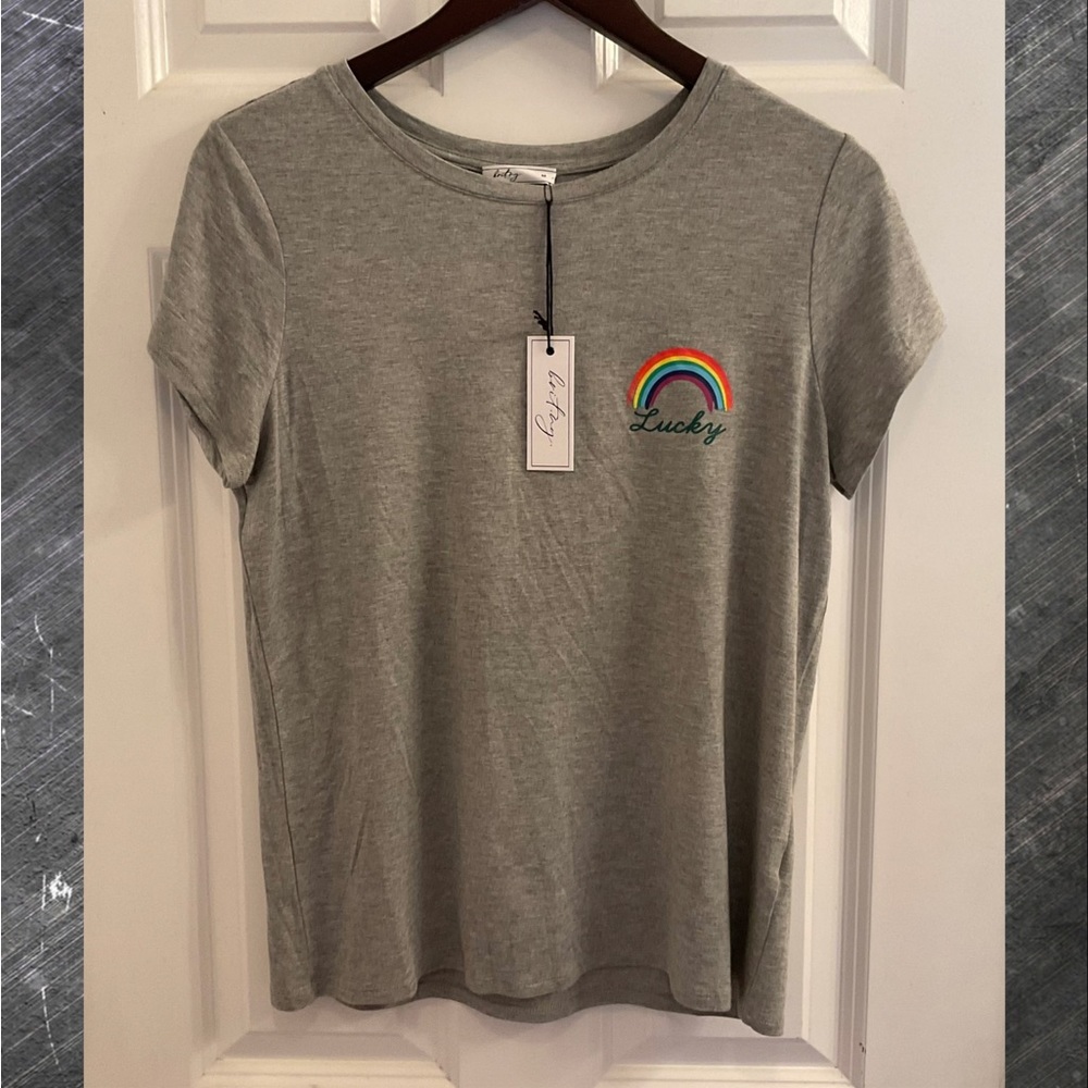 Brit.Ny Lucky Rainbow T-Shirt - NWT - Size Medium